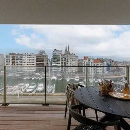 Huswell - Beautiful Overlooking The Marina 오스텐드